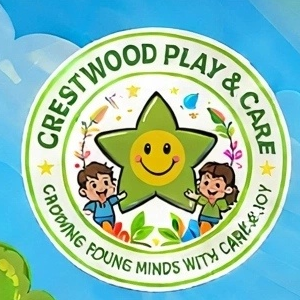 Crestwood Play & Care logo